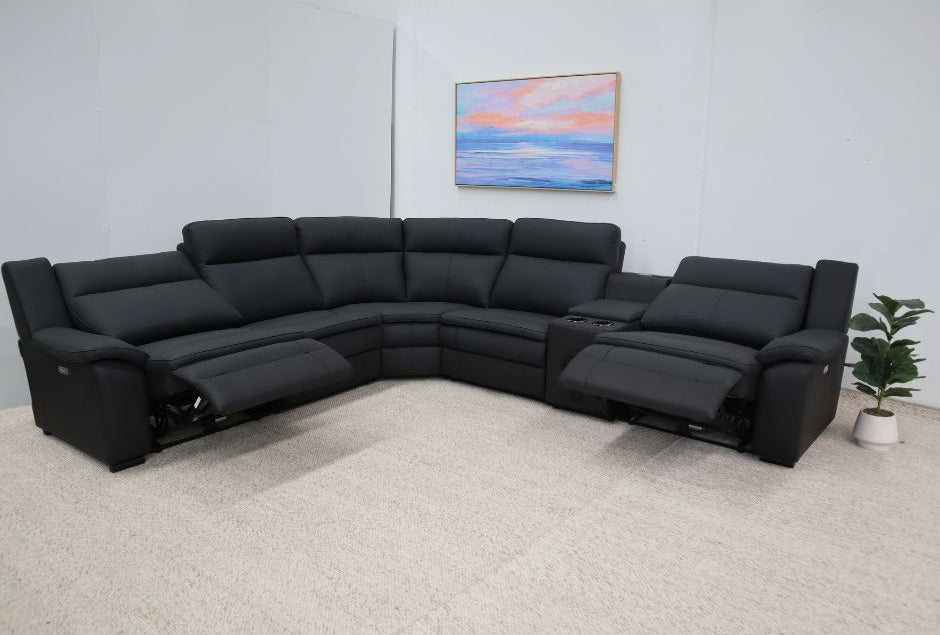 NEVADA BLACK CORNER LOUNGE