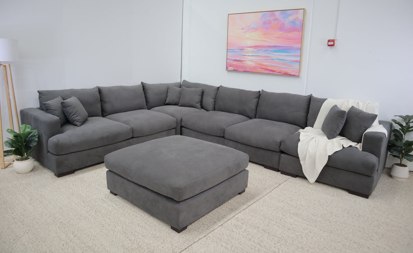SCARLETT N6 DARK GREY CORNER LOUNGE SUITE
