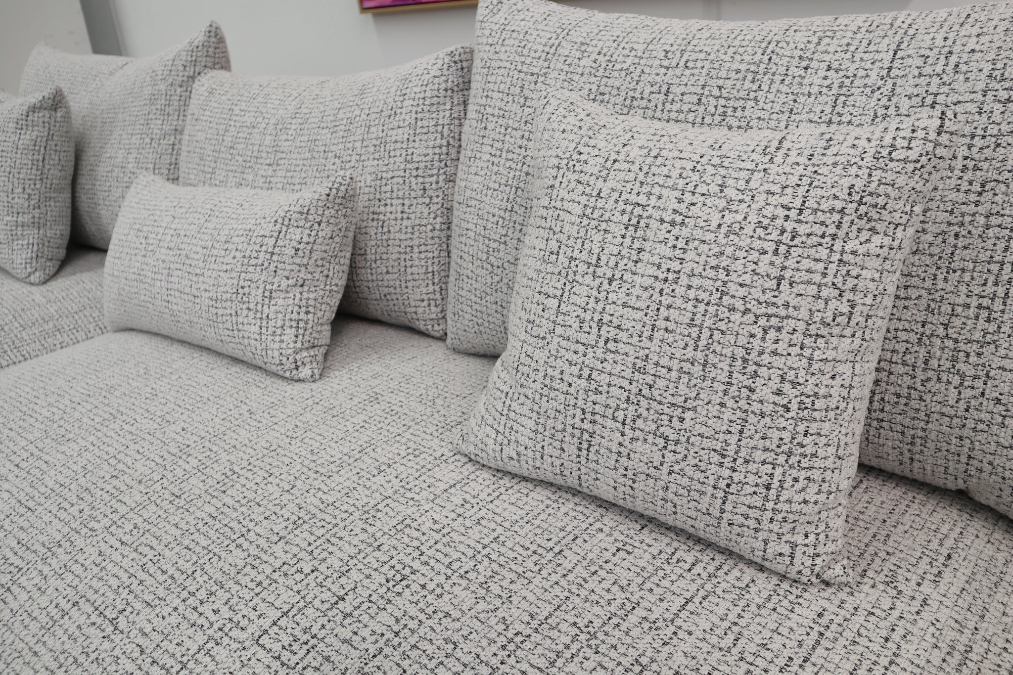 VOLUZZI SALT + PEPPER 3 SEATER CHAISE