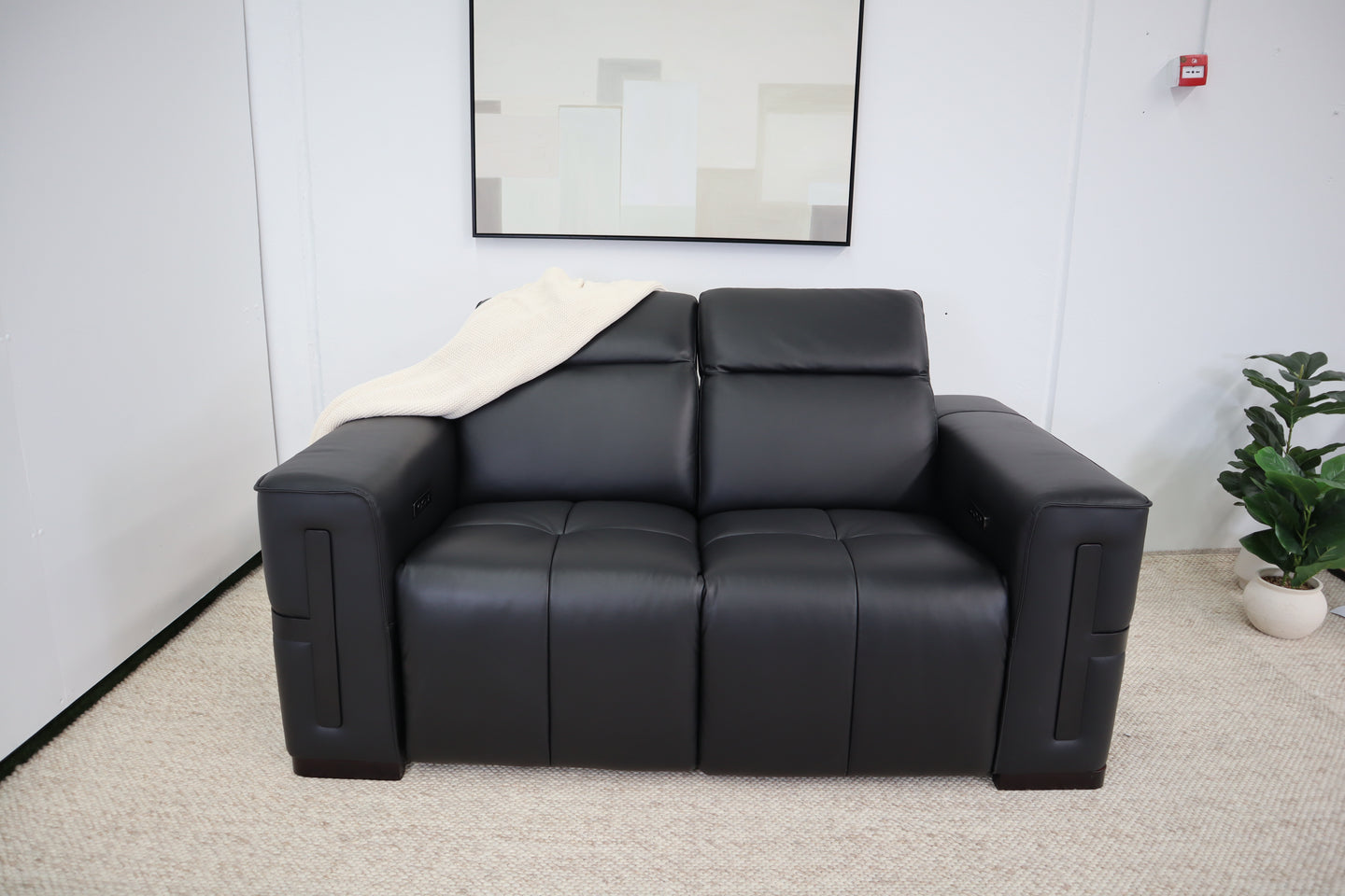 DELTA BLACK 2 SEATER