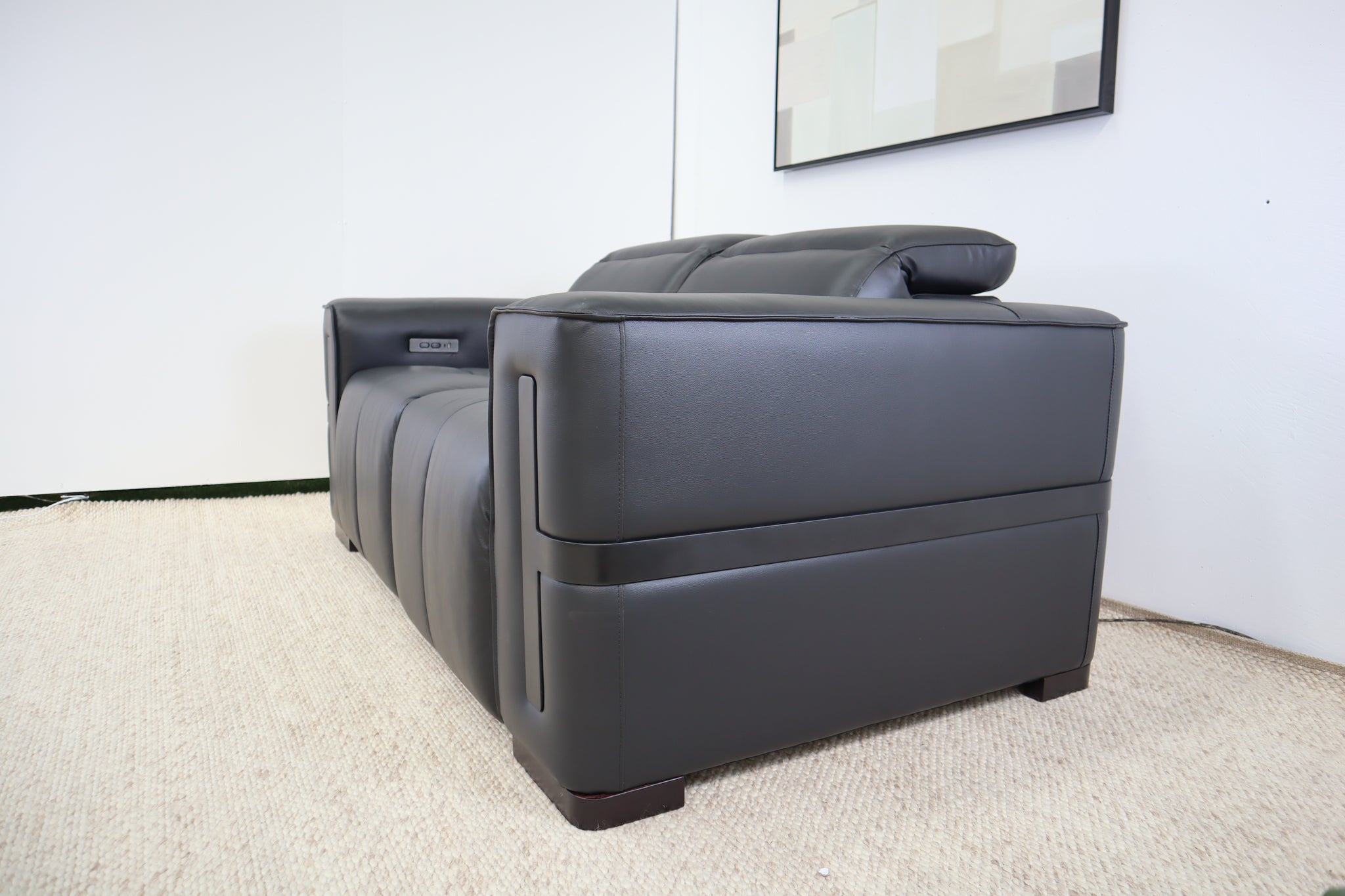 DELTA BLACK 2 SEATER