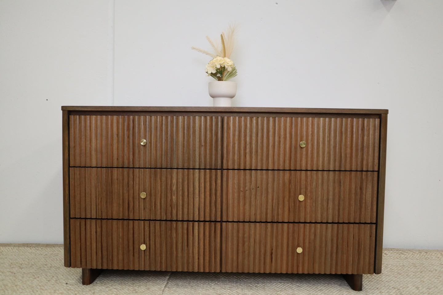ANNABELLE SMOKE DRESSER
