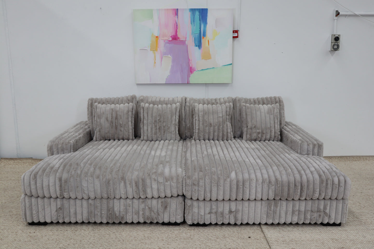 EVE GREY LOVESEAT