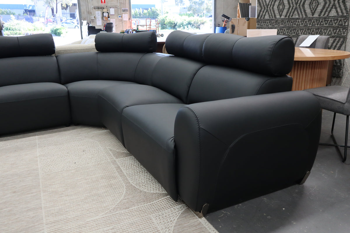 HAMISH BLACK LEATHER ELECTRIC CORNER LOUNGE SUITE