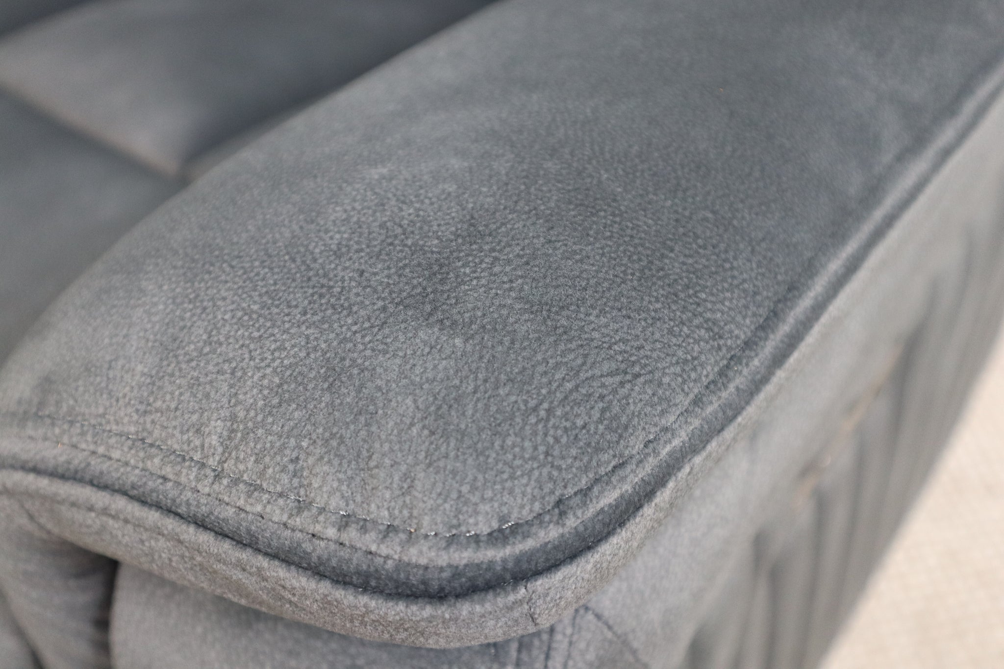 PAYTON DARK GREY FABRIC ELECTRIC CORNER LOUNGE