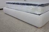 LILLY GAS LIFT NATURAL BOUCLE DOUBLE BED