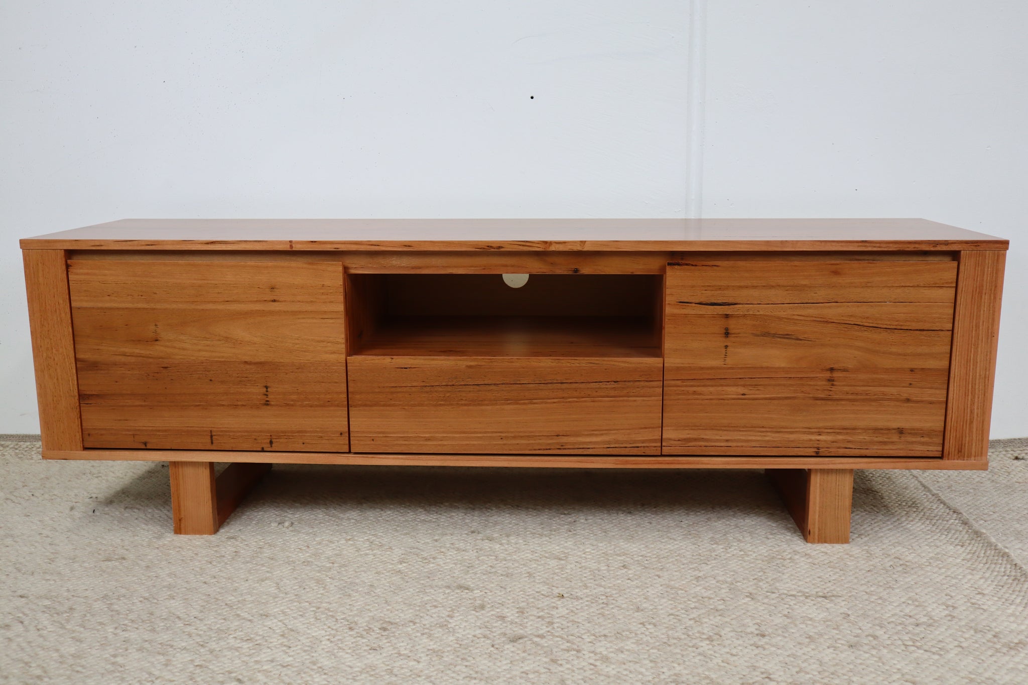 ROME WORMY CHESTNUT ENTERTAINMENT UNIT
