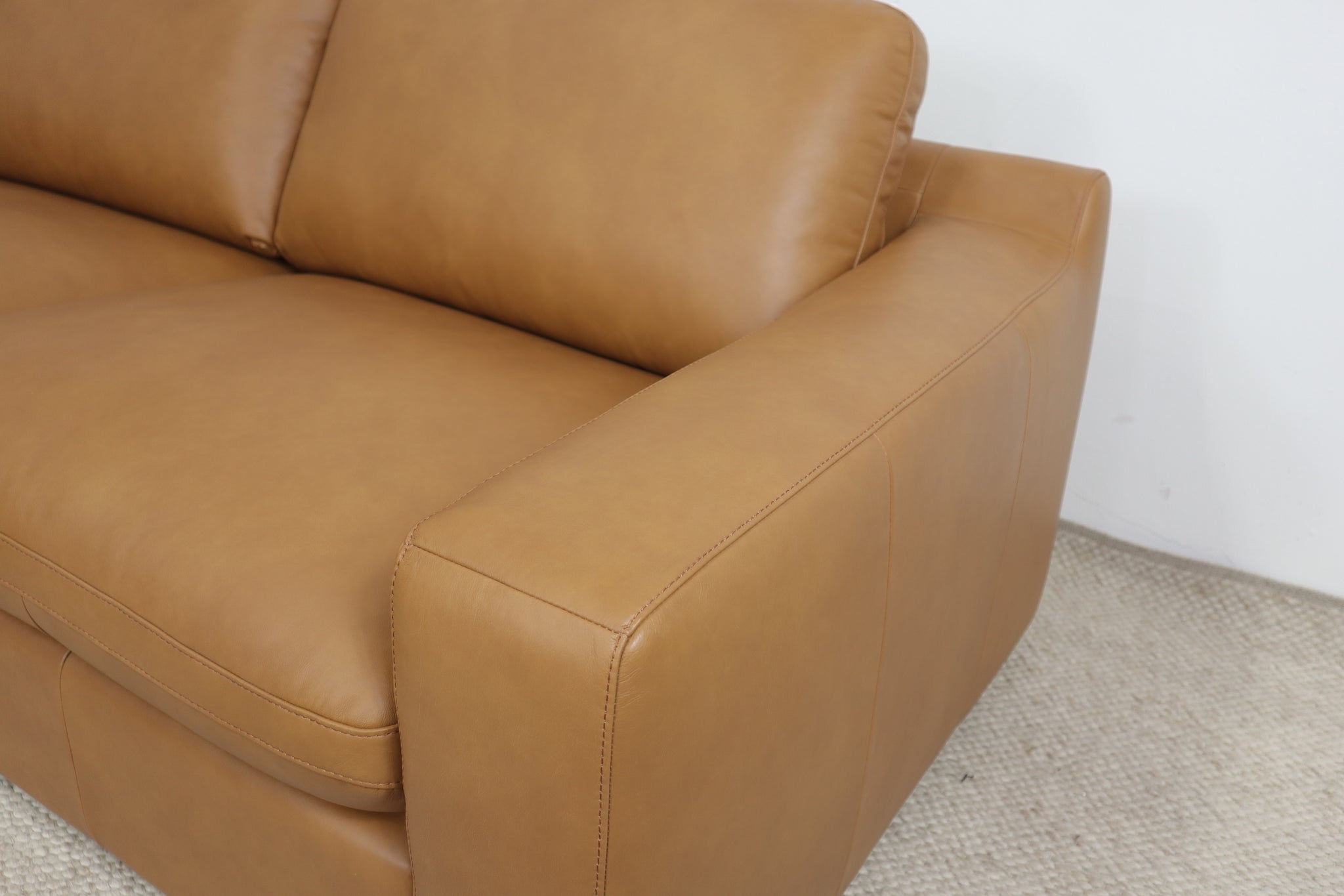 HAMILL TAN LEATHER CORNER LOUNGE