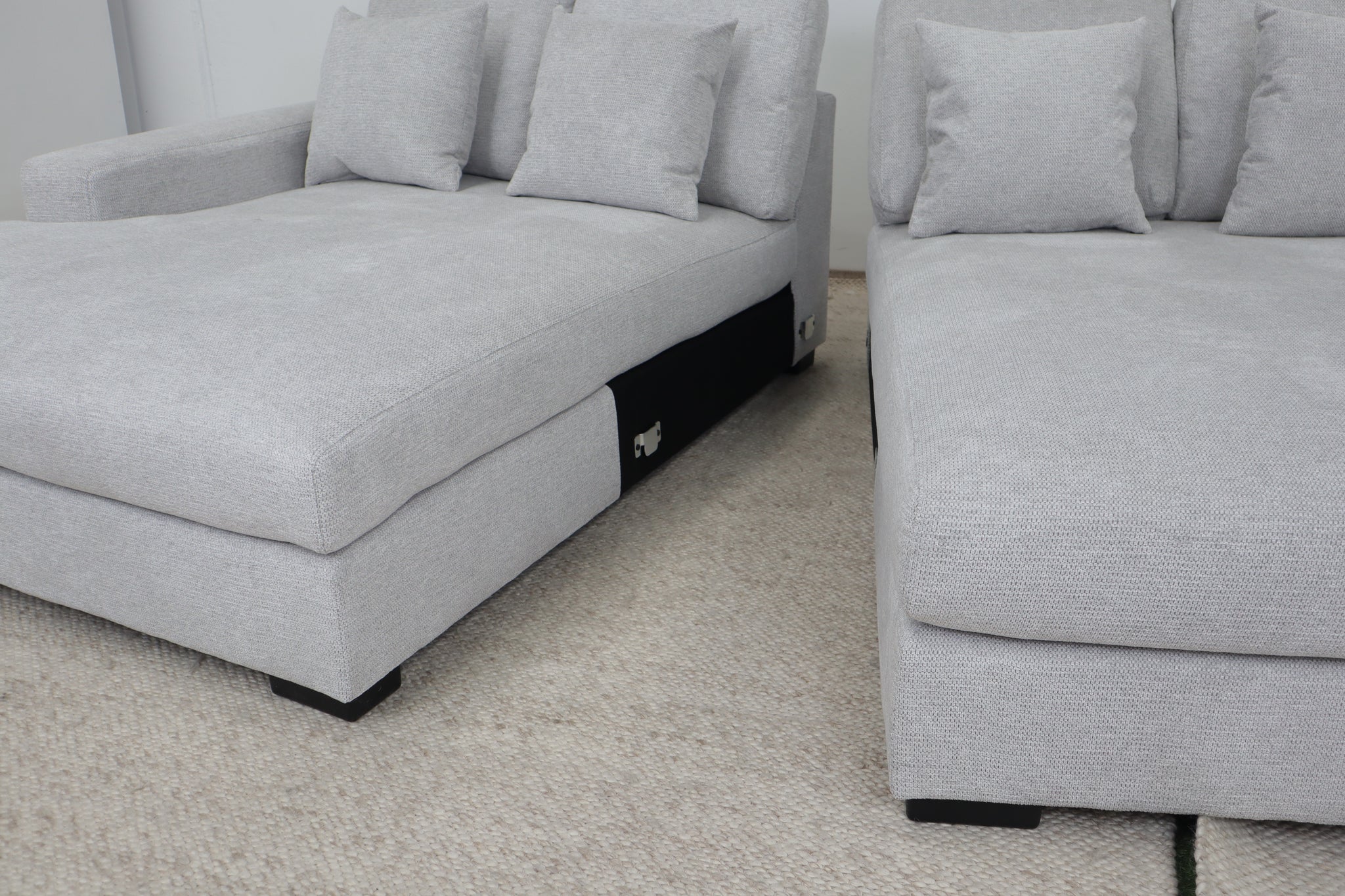 EVE LIGHT GREY SHARE LOVESEAT