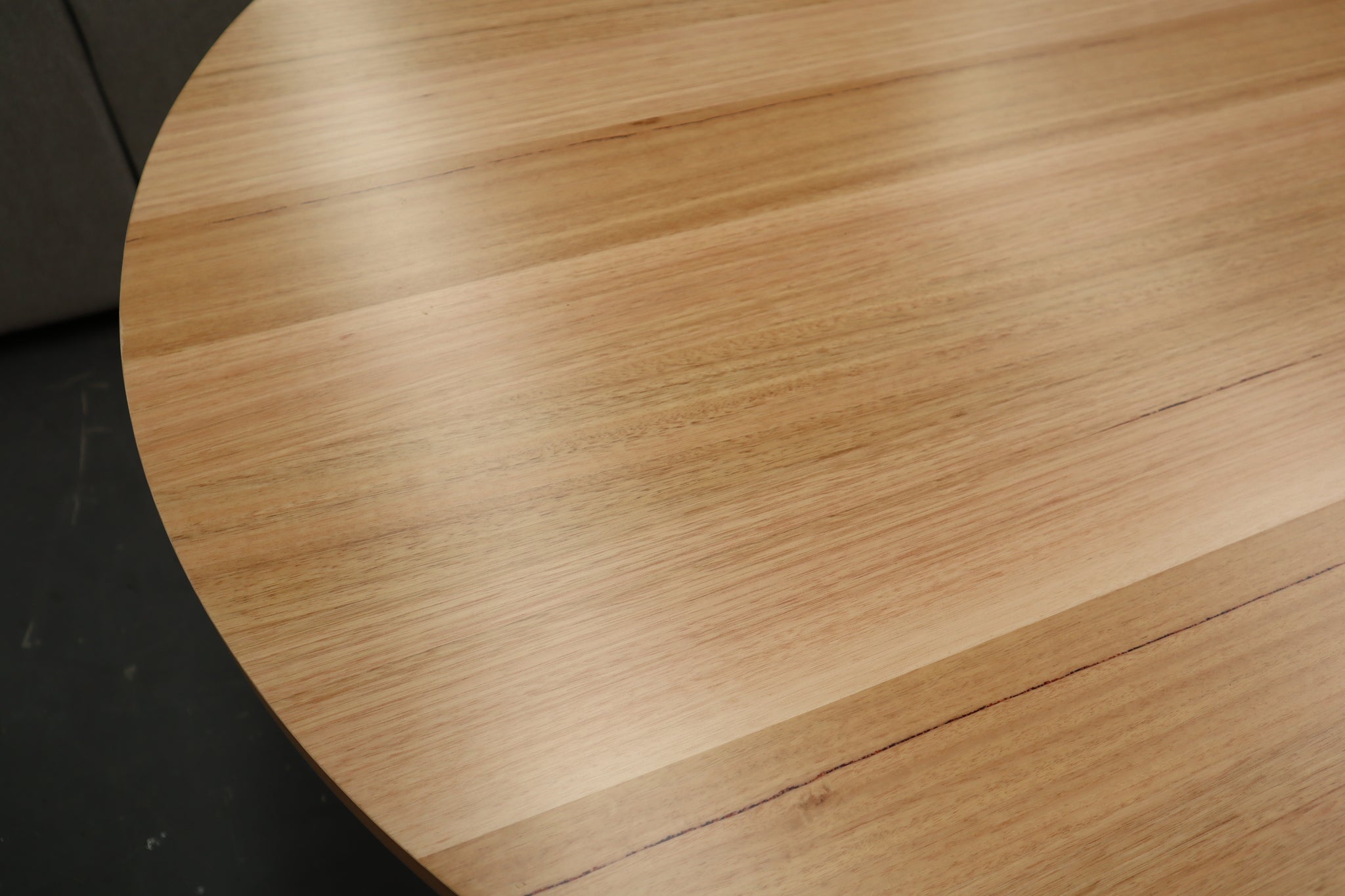 2100 MONTE CARLO OVAL DINING TABLE