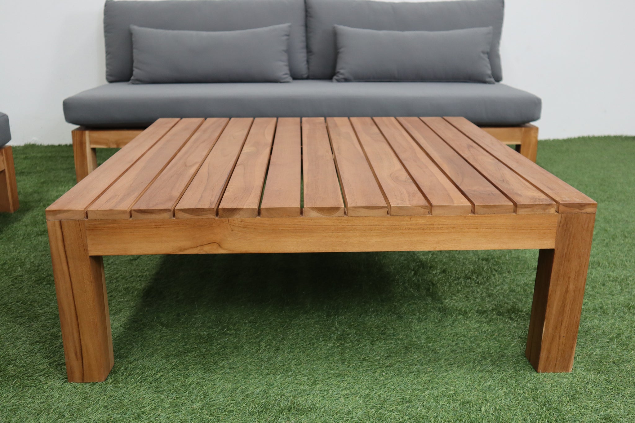 JEANNIE TEAK OUTDOOR COFFEE TABLE