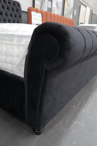 SAVANNAH BLACK KING BED