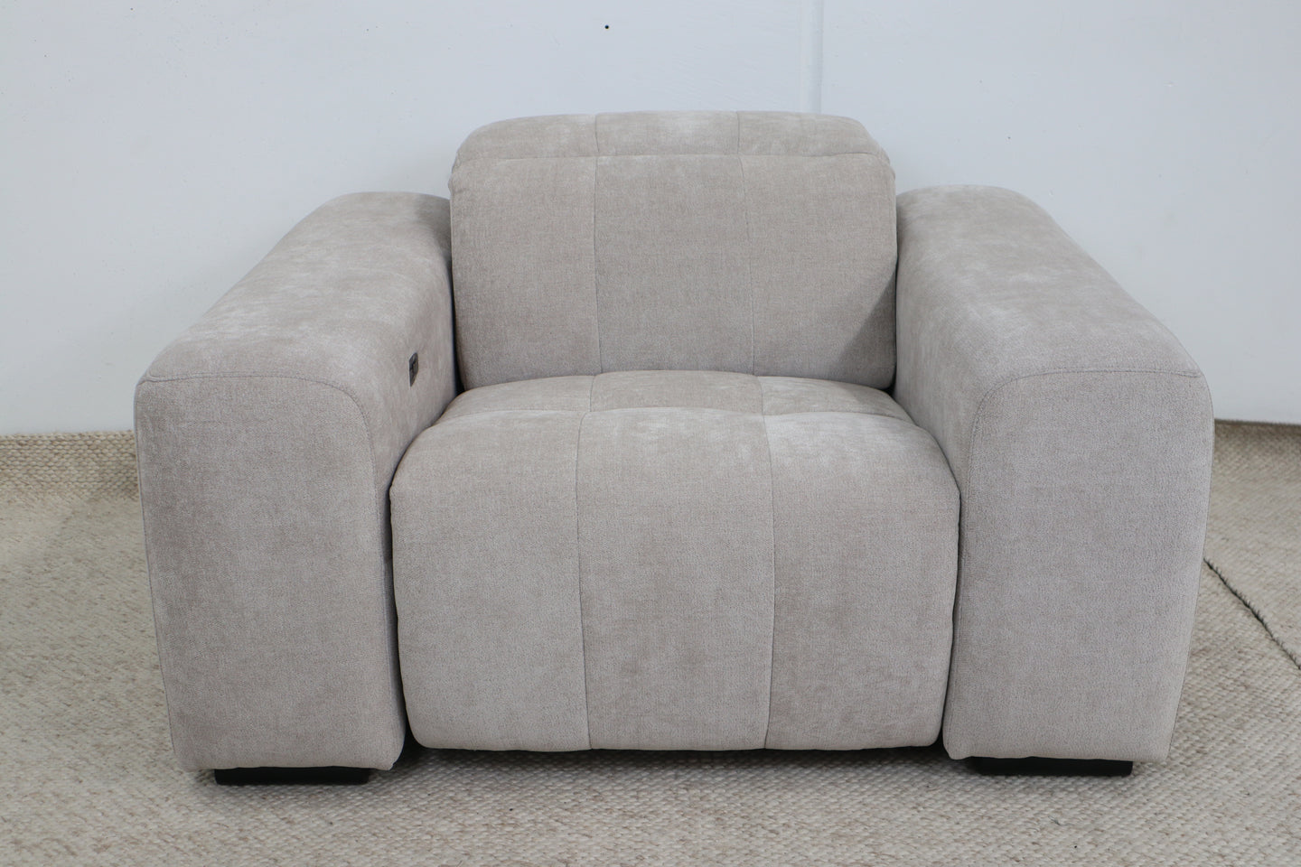 NOAH NATURAL FABRIC ELECTRIC RECLINER