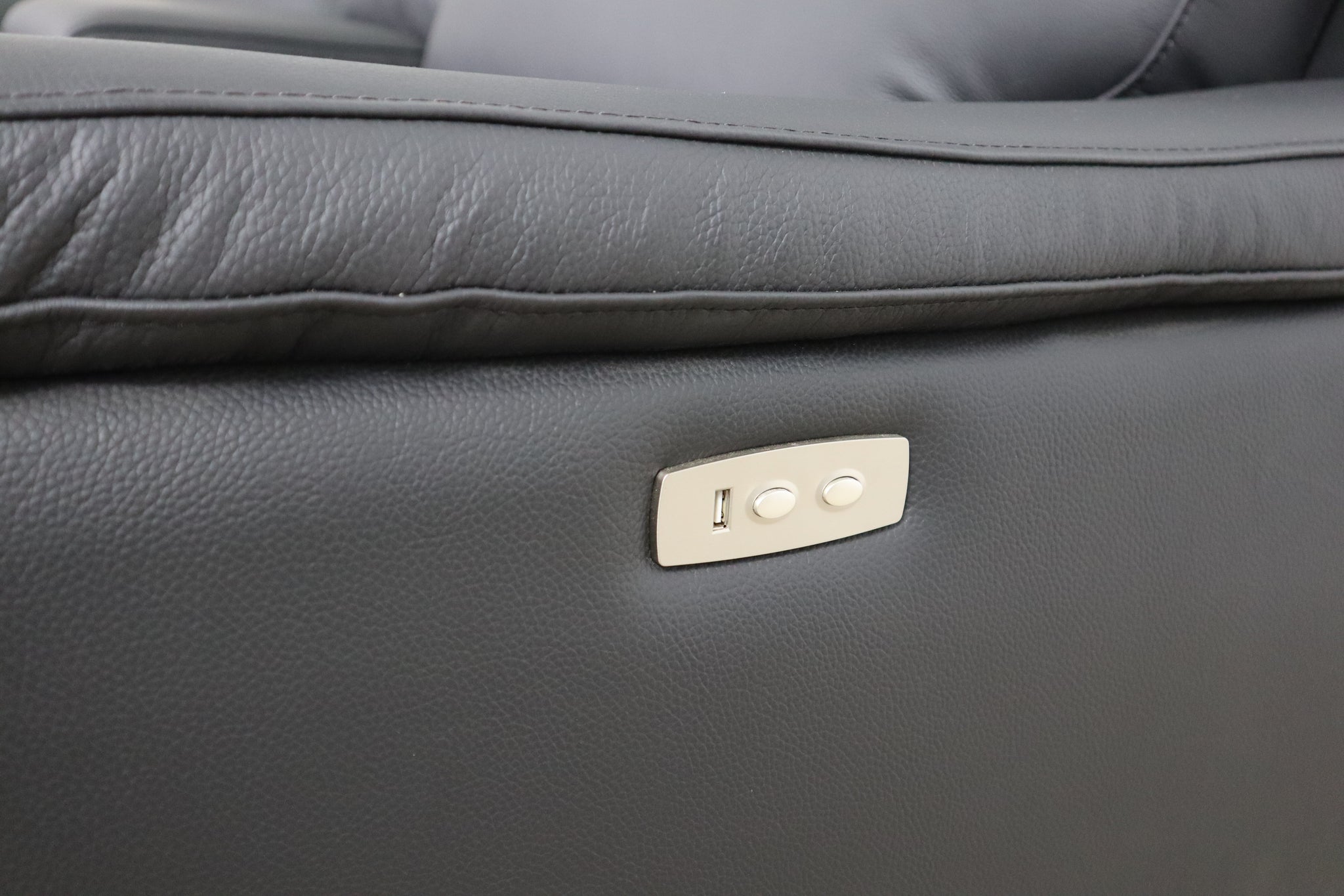 YORK BLACK 2 SEATER