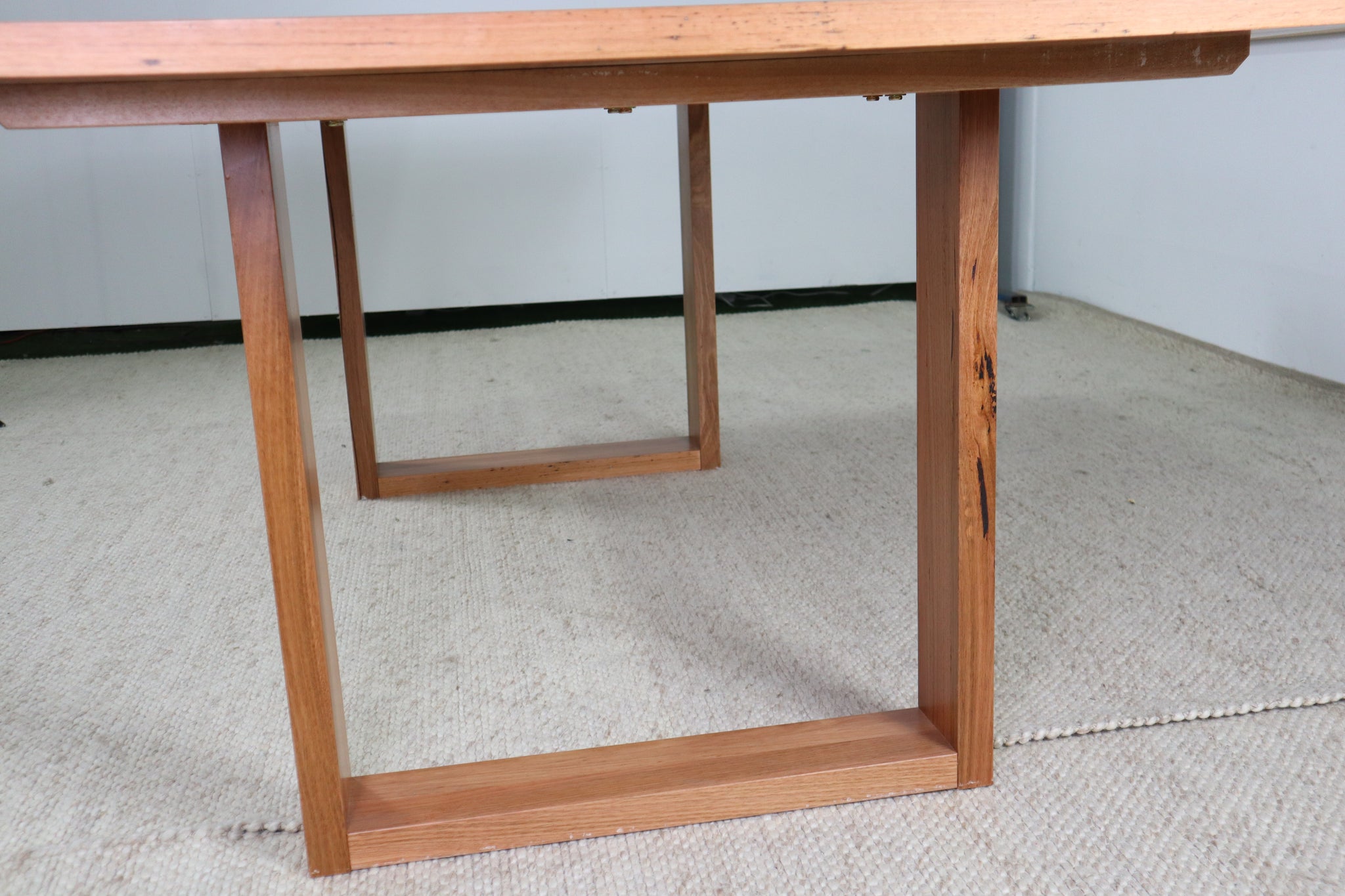 1800 ROME WORMY CHESTNUT DINING TABLE
