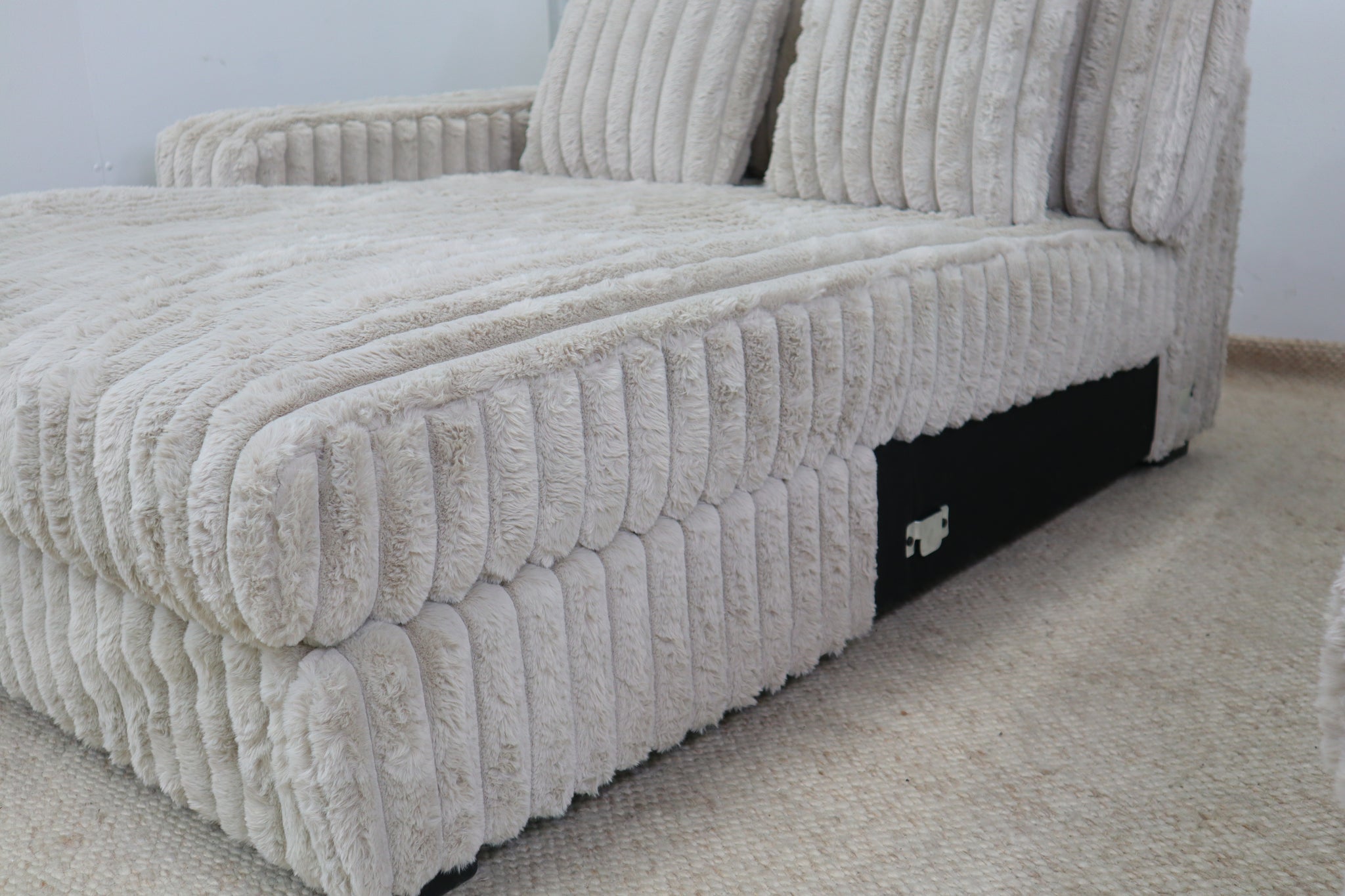 EVE BEIGE FAUX FUR LOVESEAT