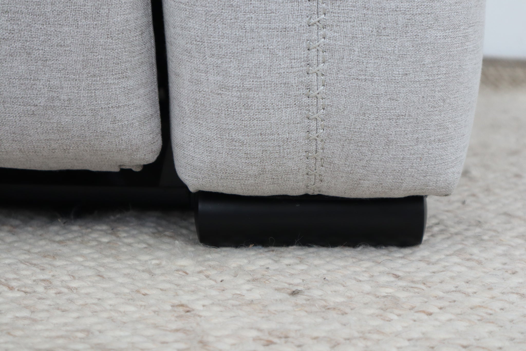 ASPEN LIGHT GREY RECLINER