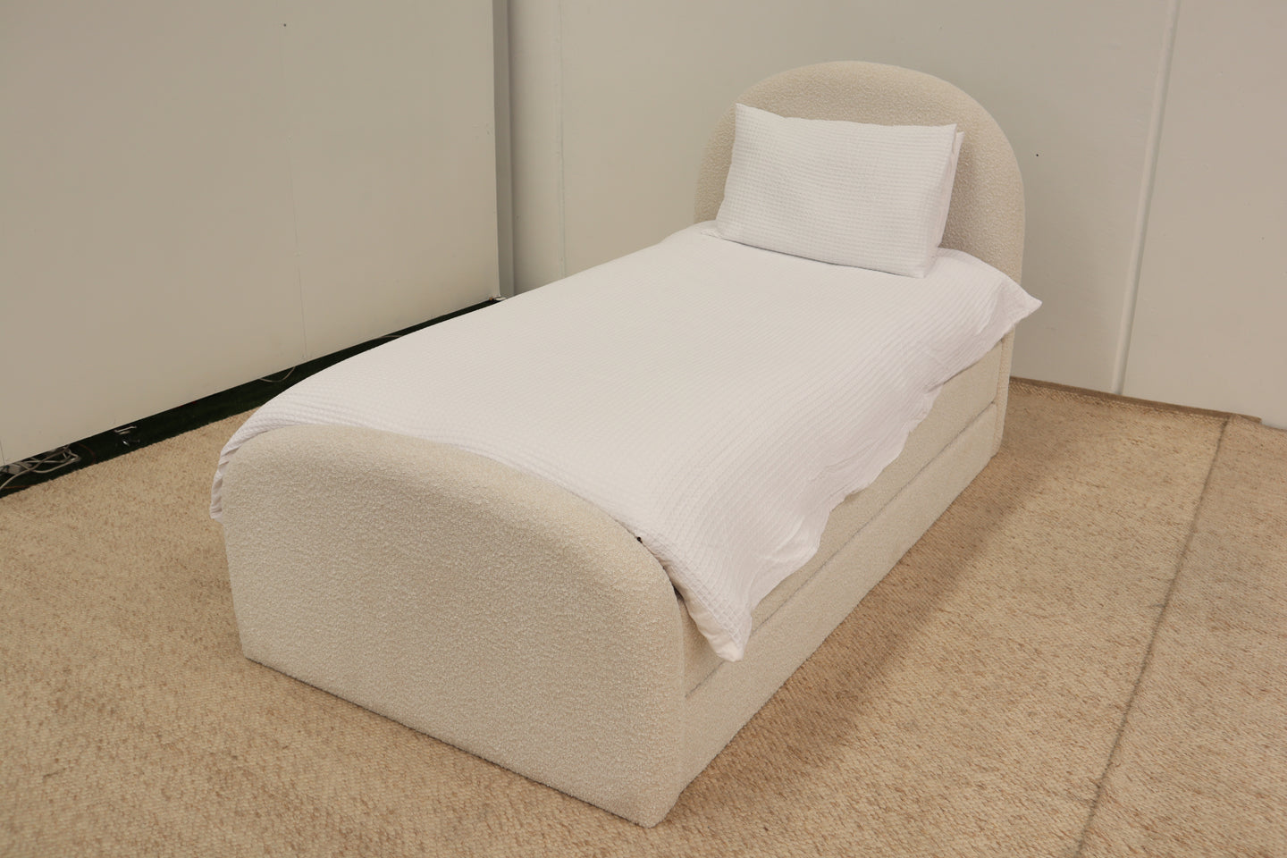 KYLE NATURAL BOUCLE KING SINGLE BED