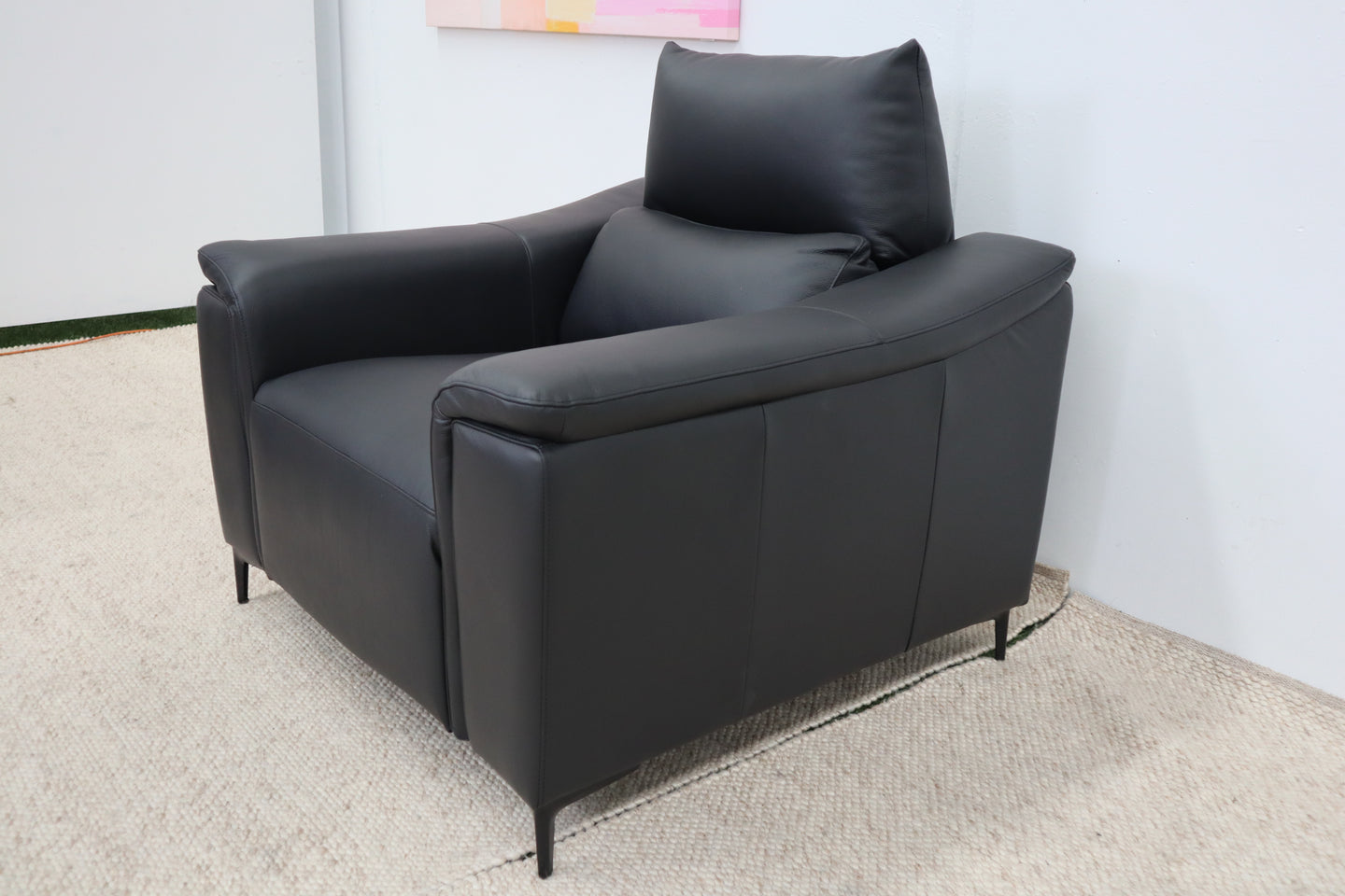 BROCK BLACK LEATHER RECLINER