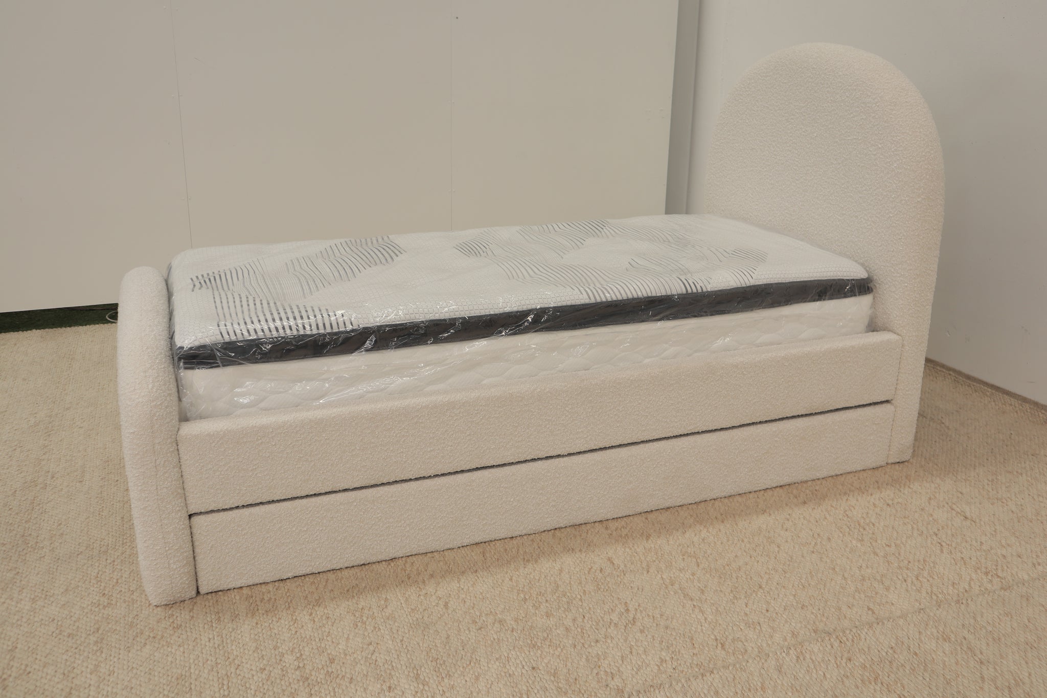 KYLE NATURAL BOUCLE SINGLE BED