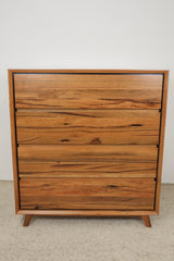 VALENTINA TALLBOY