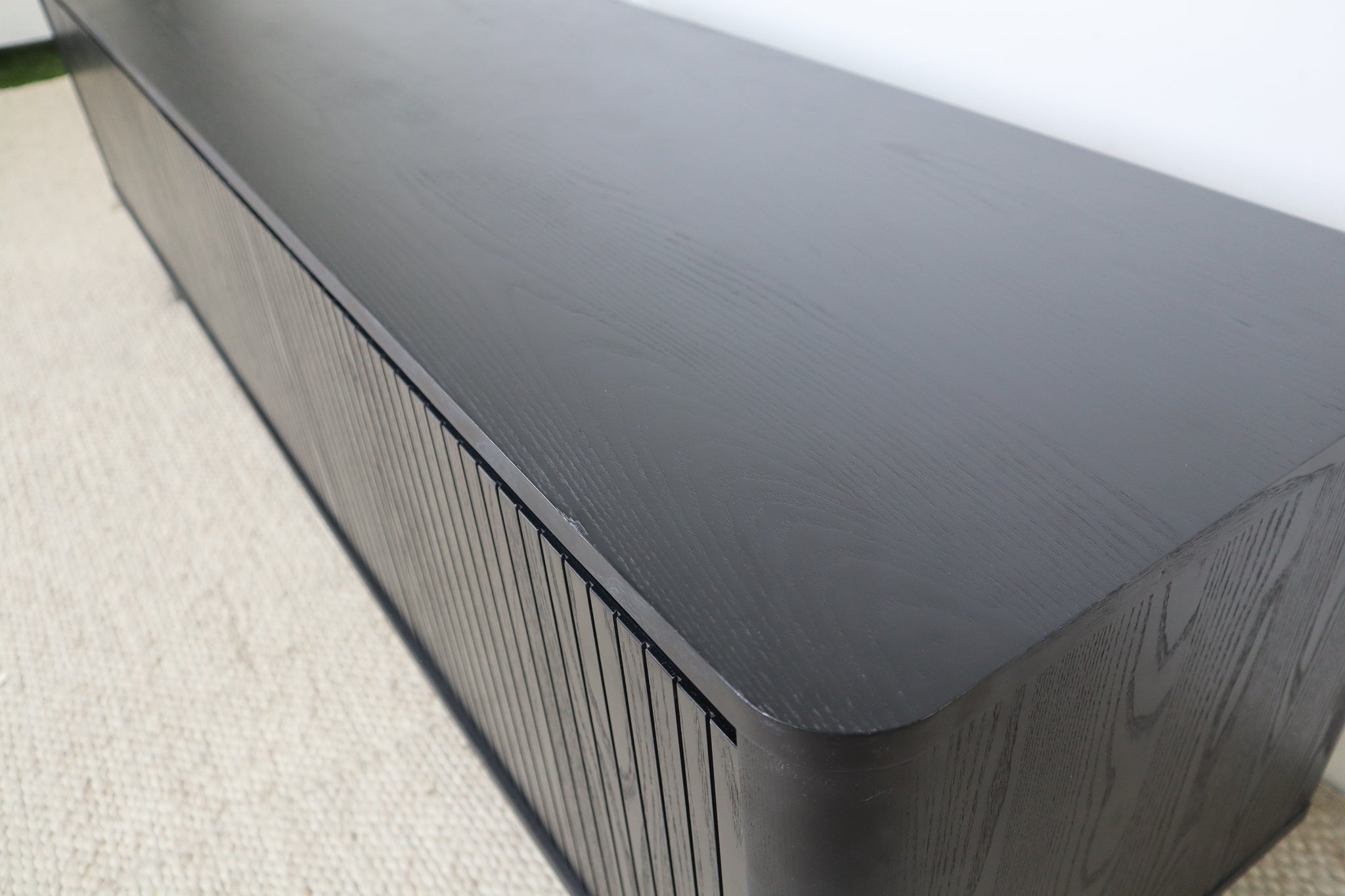 RIDGE BLACK ENTERTAINMENT UNIT