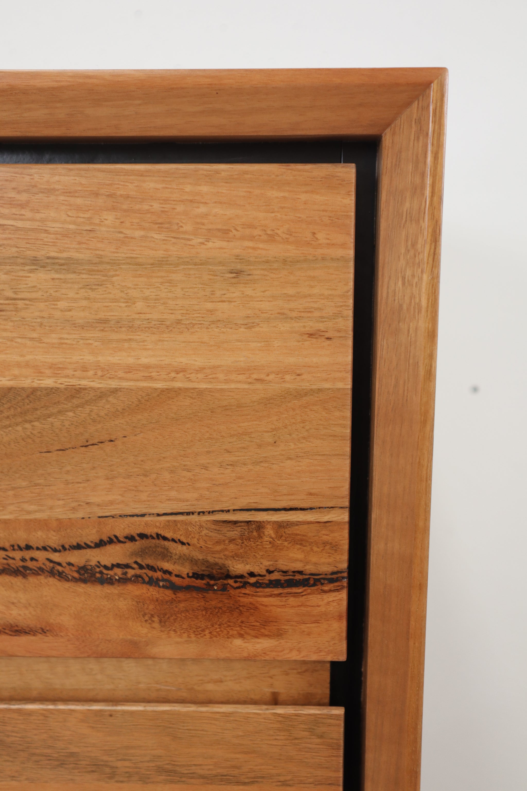 VALENTINA TALLBOY
