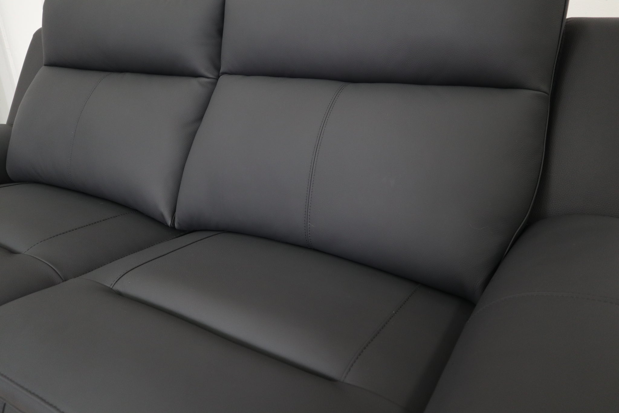 NEVADA BLACK 3 SEATER