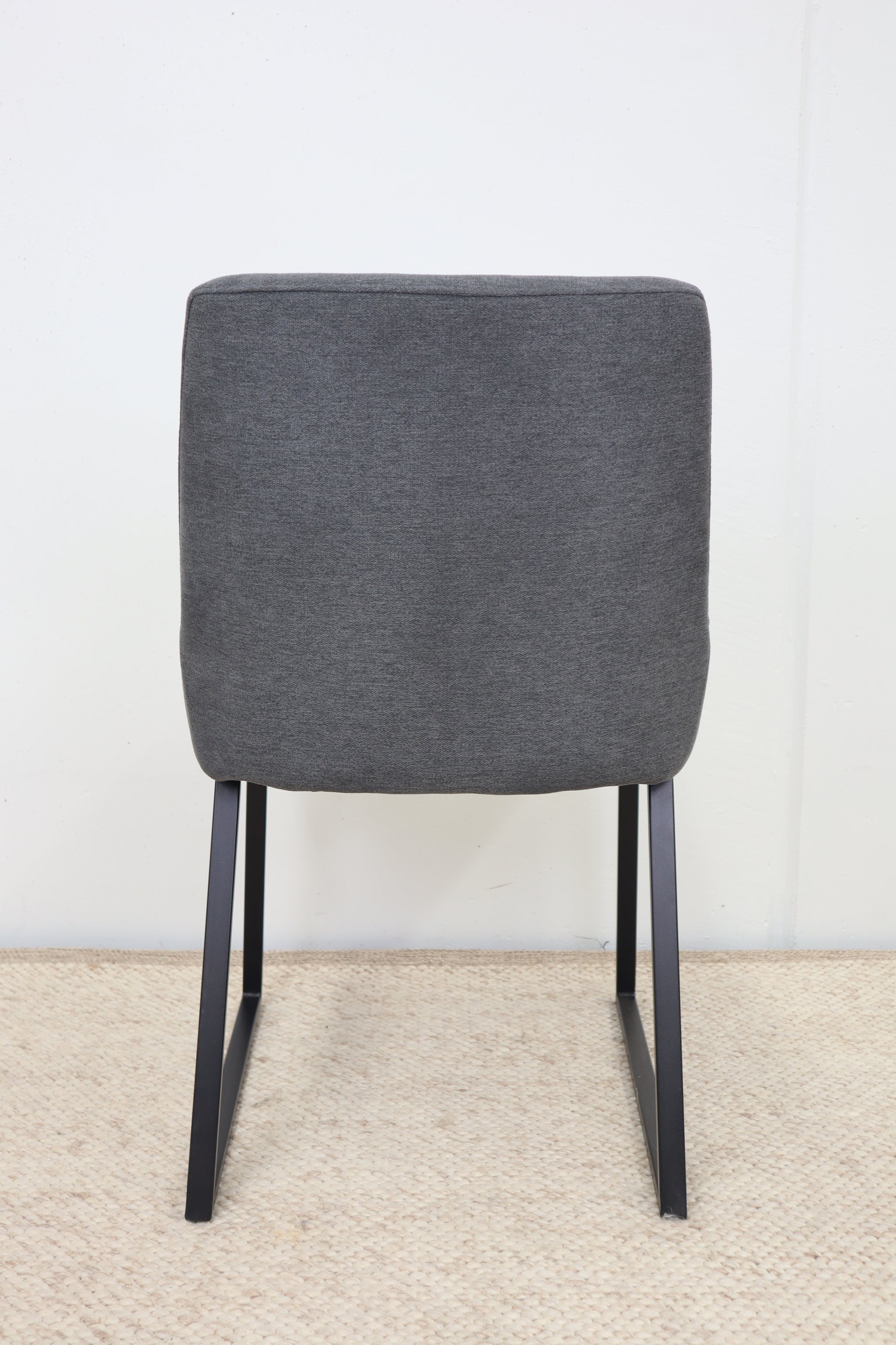 FOX GREY DINING CHAIR