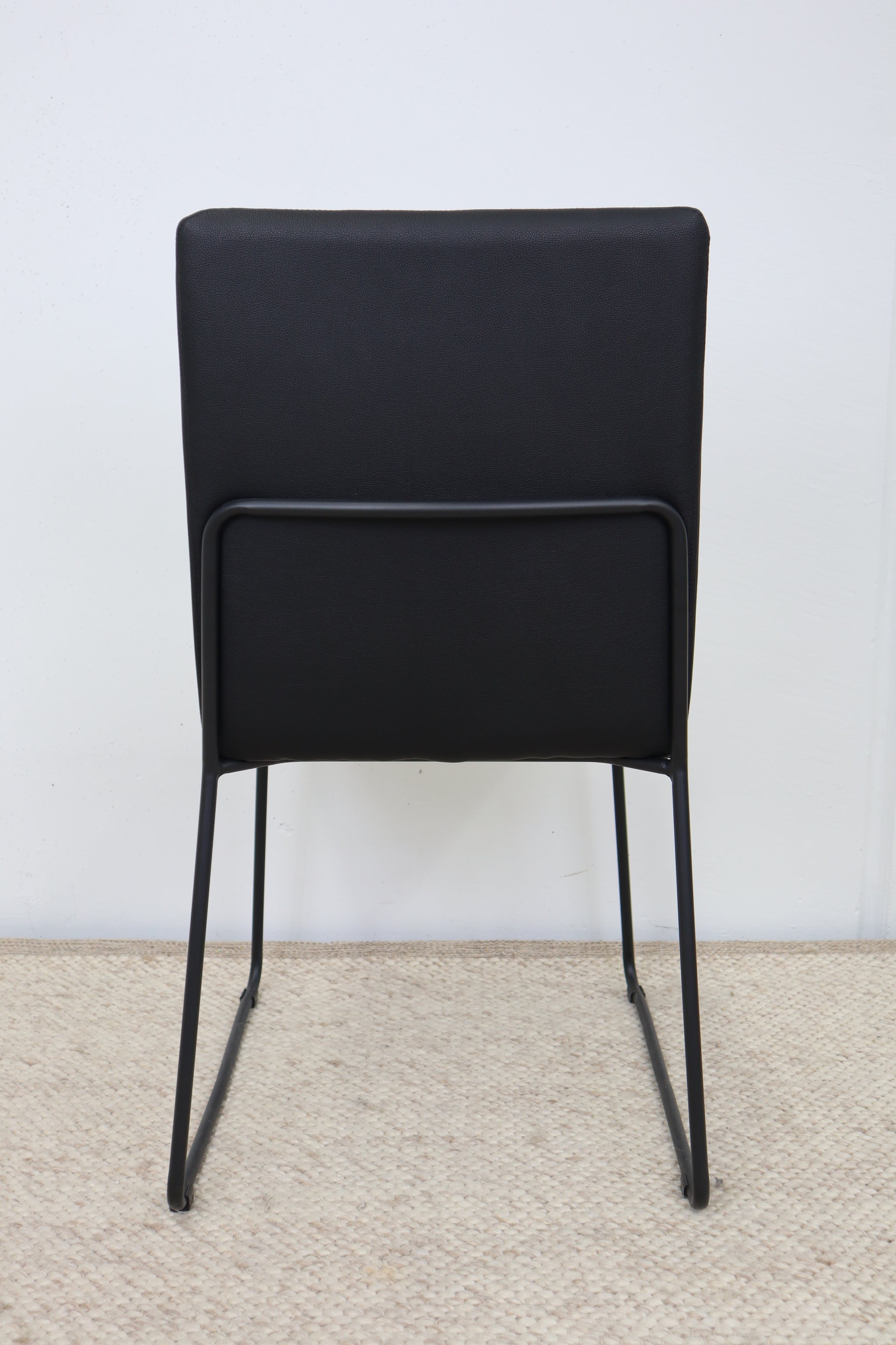 FORD BLACK DINING CHAIR