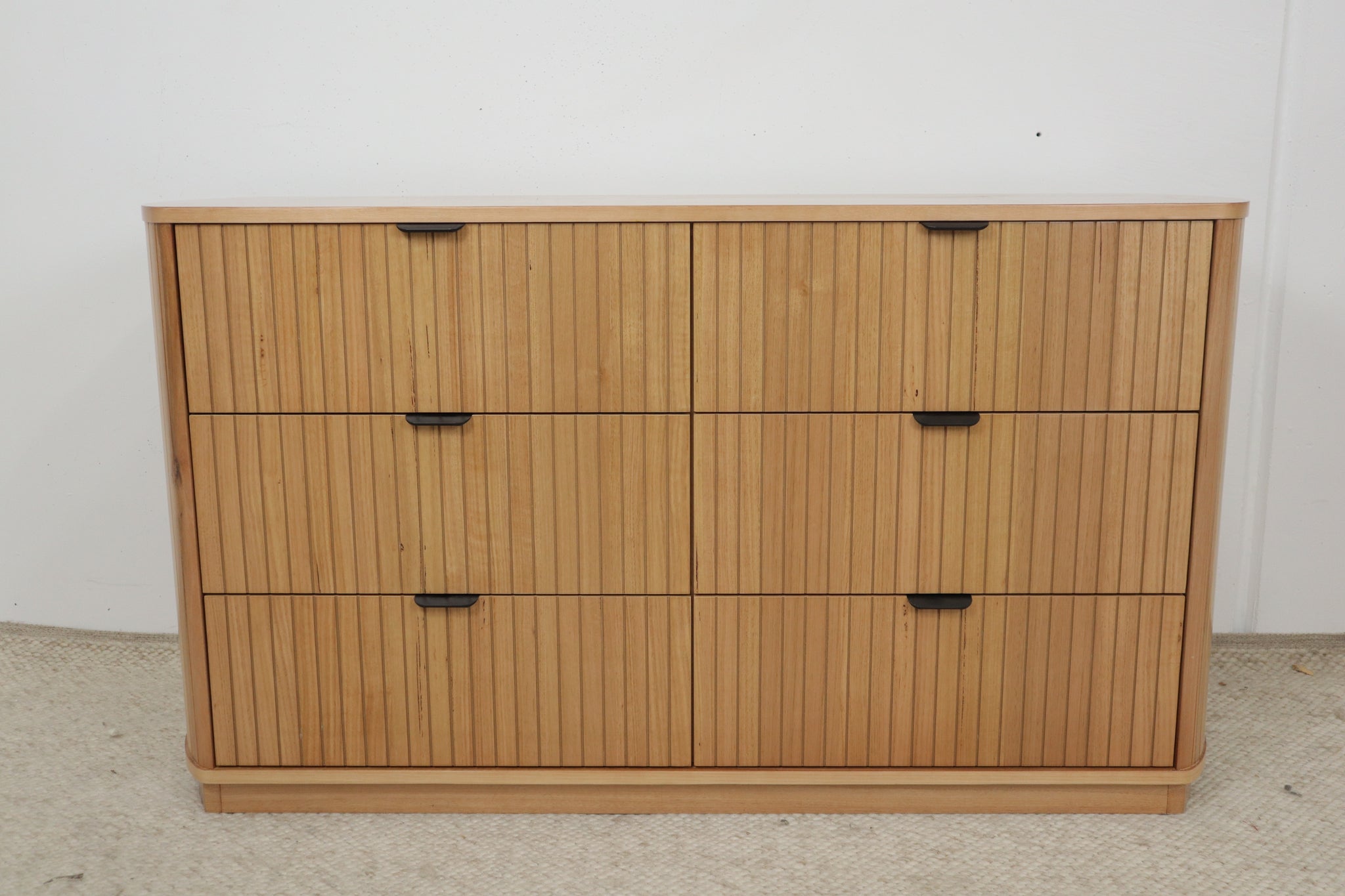 LENNY MESSMATE VENEER DRESSER