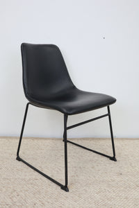 DAVIS BLACK DINING CHAIR