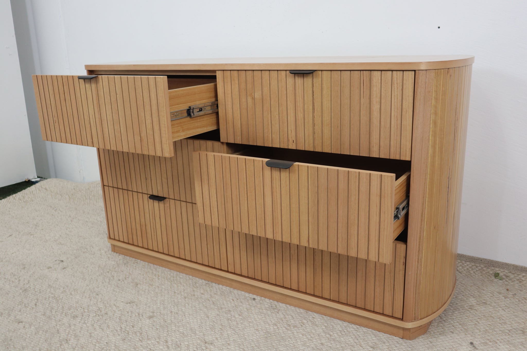 LENNY MESSMATE VENEER DRESSER