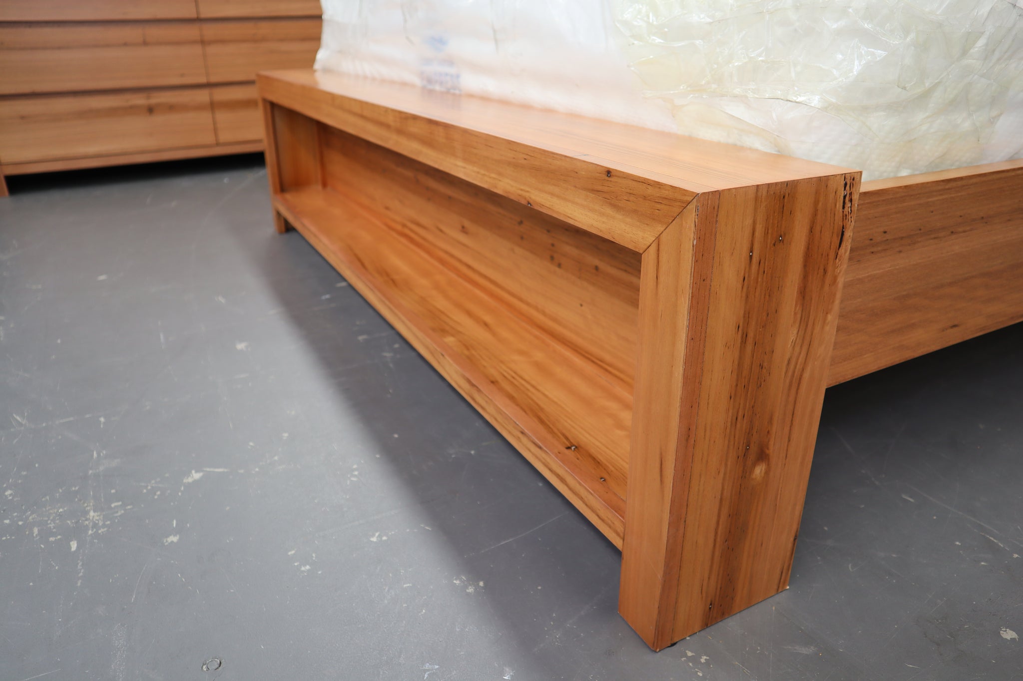 HARVARD KING SINGLE SIZE BED
