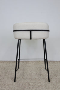 BASS WHITE BAR STOOL