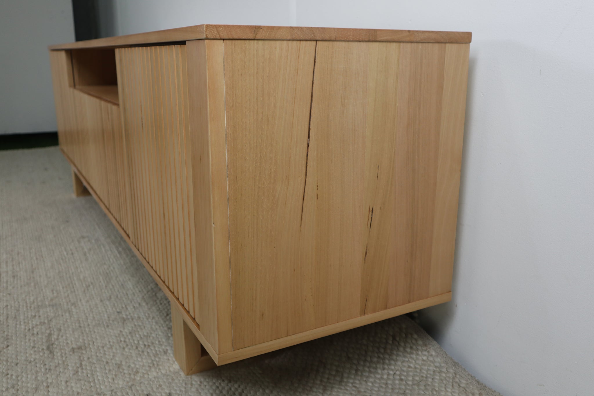 MONTE CARLO ENTERTAINMENT UNIT