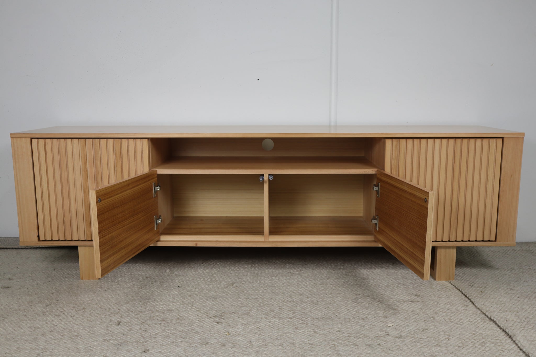 MONTE CARLO ENTERTAINMENT UNIT