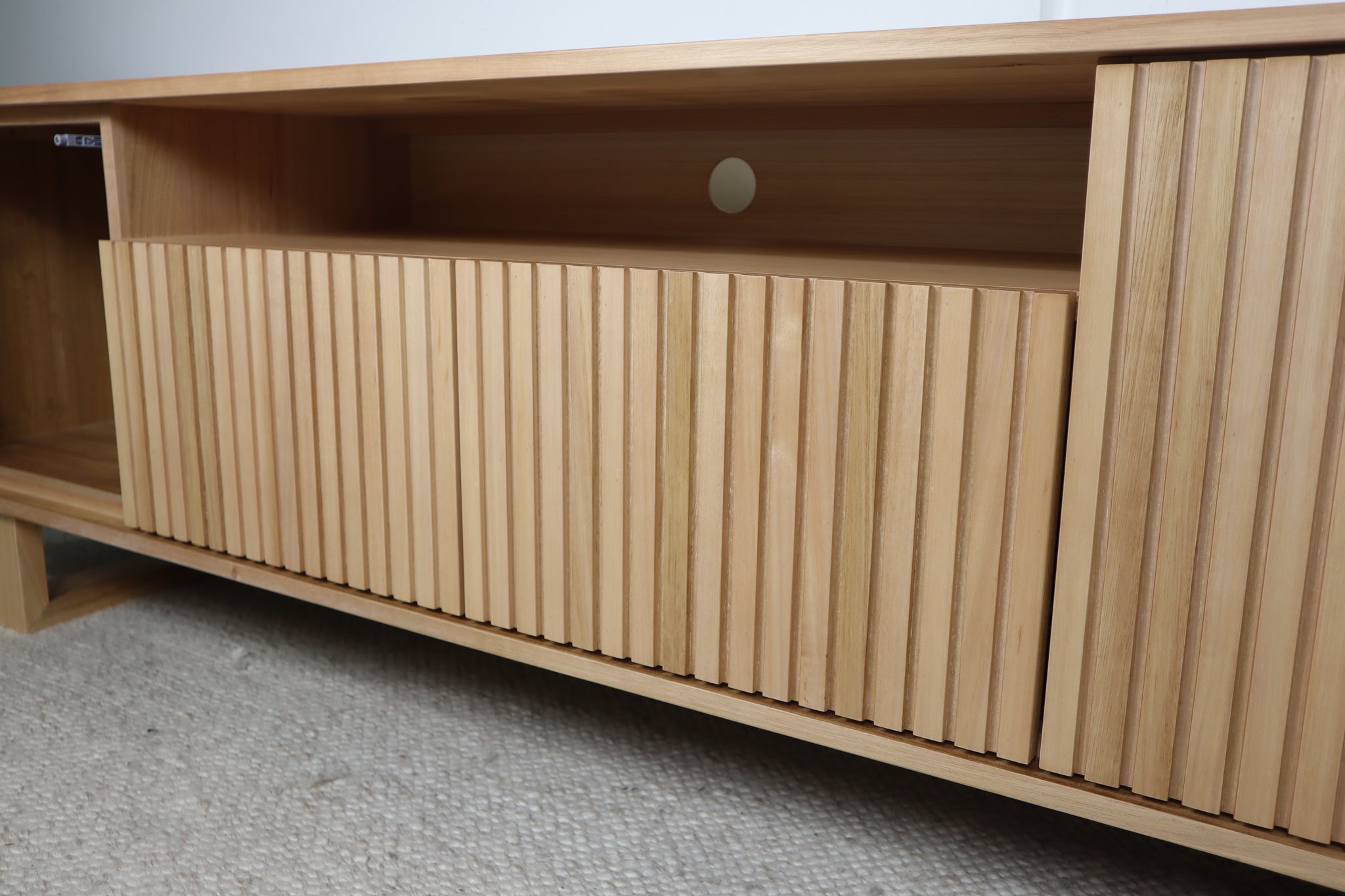 MONTE CARLO ENTERTAINMENT UNIT