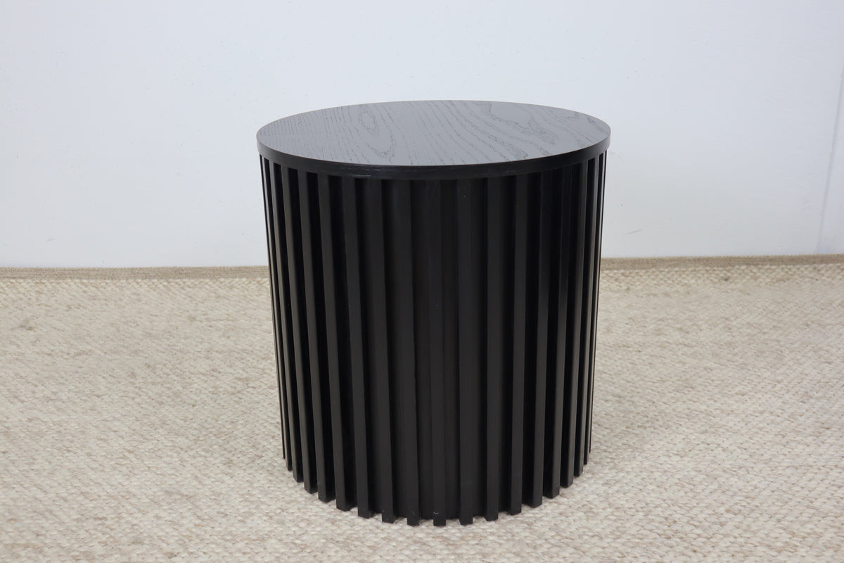 ZOE BLACK ROUND LAMP TABLE