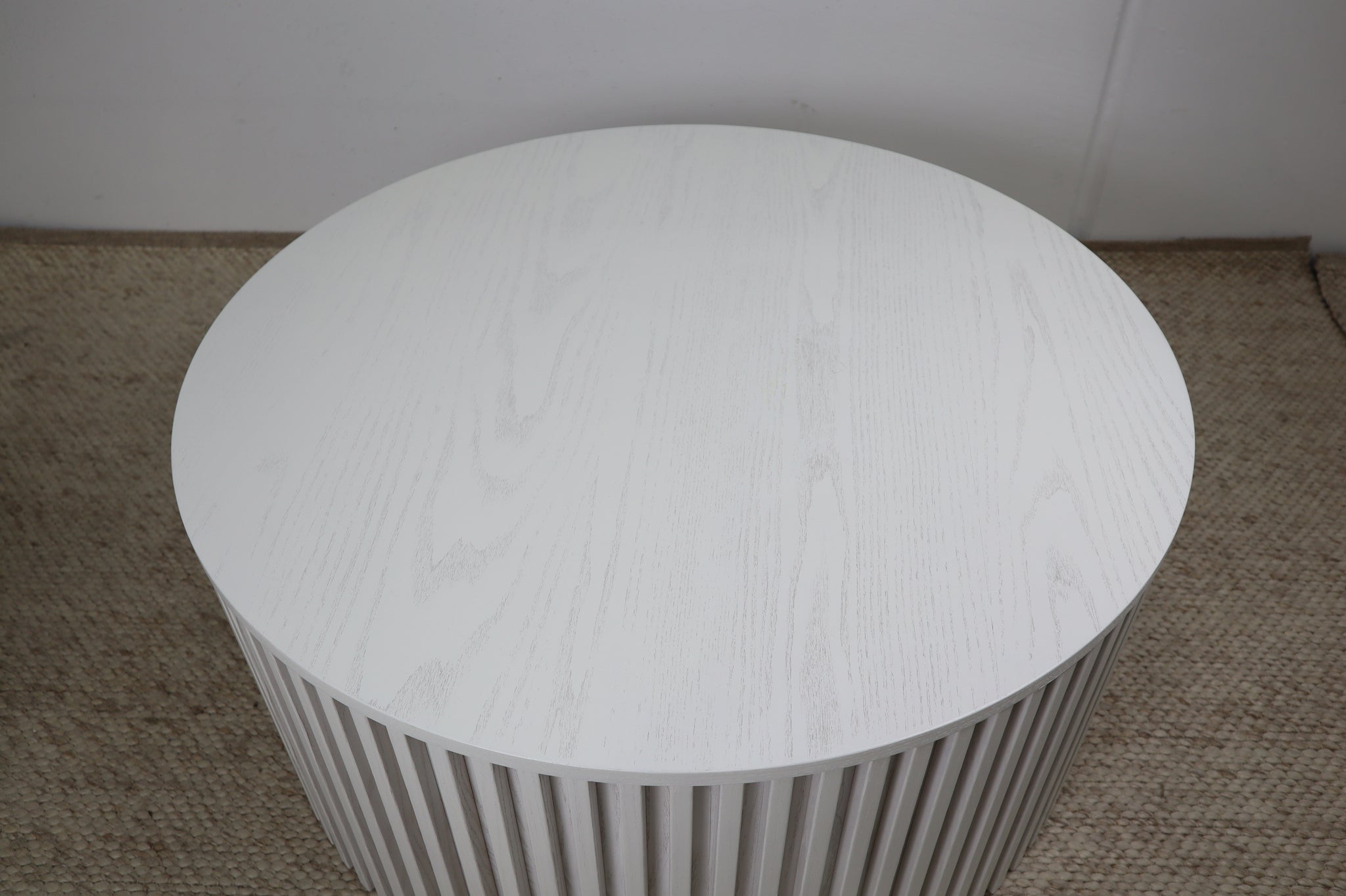 ZOE WHITE ROUND COFFEE TABLE