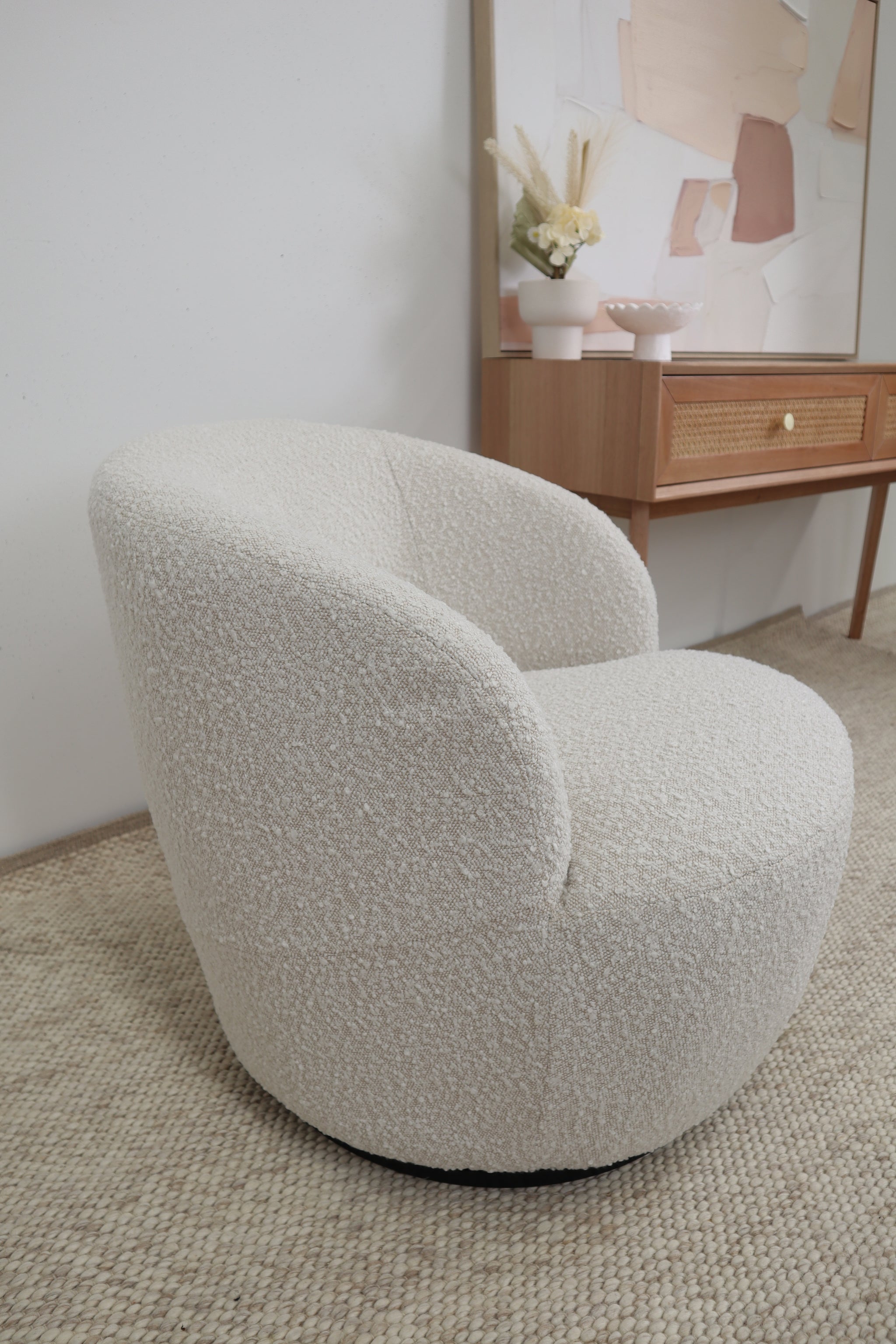 CLEO BOUCLE SWIVEL CHAIR