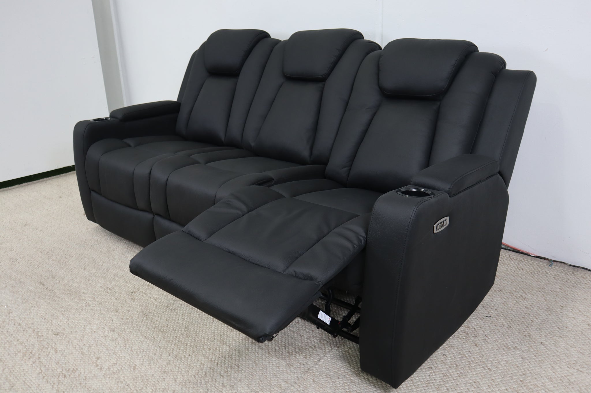 LEON BLACK 3 SEATER