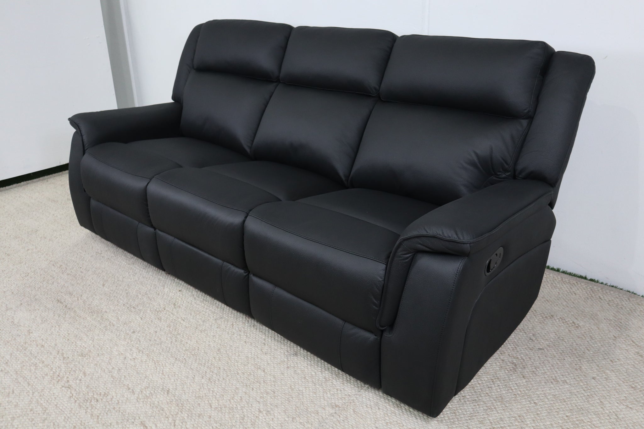 EMMA BLACK 3 SEATER