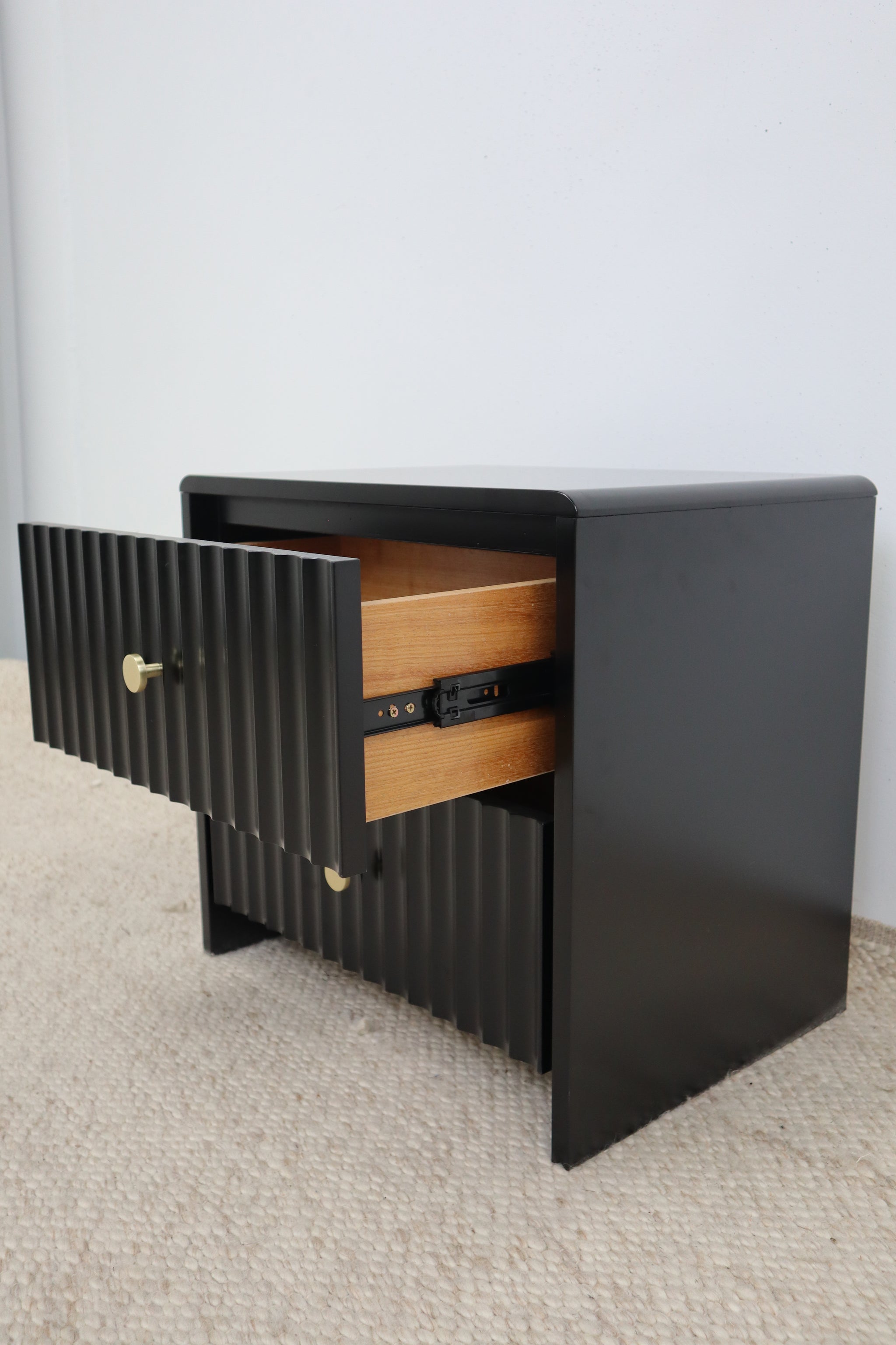 PIA BLACK BEDSIDE TABLE