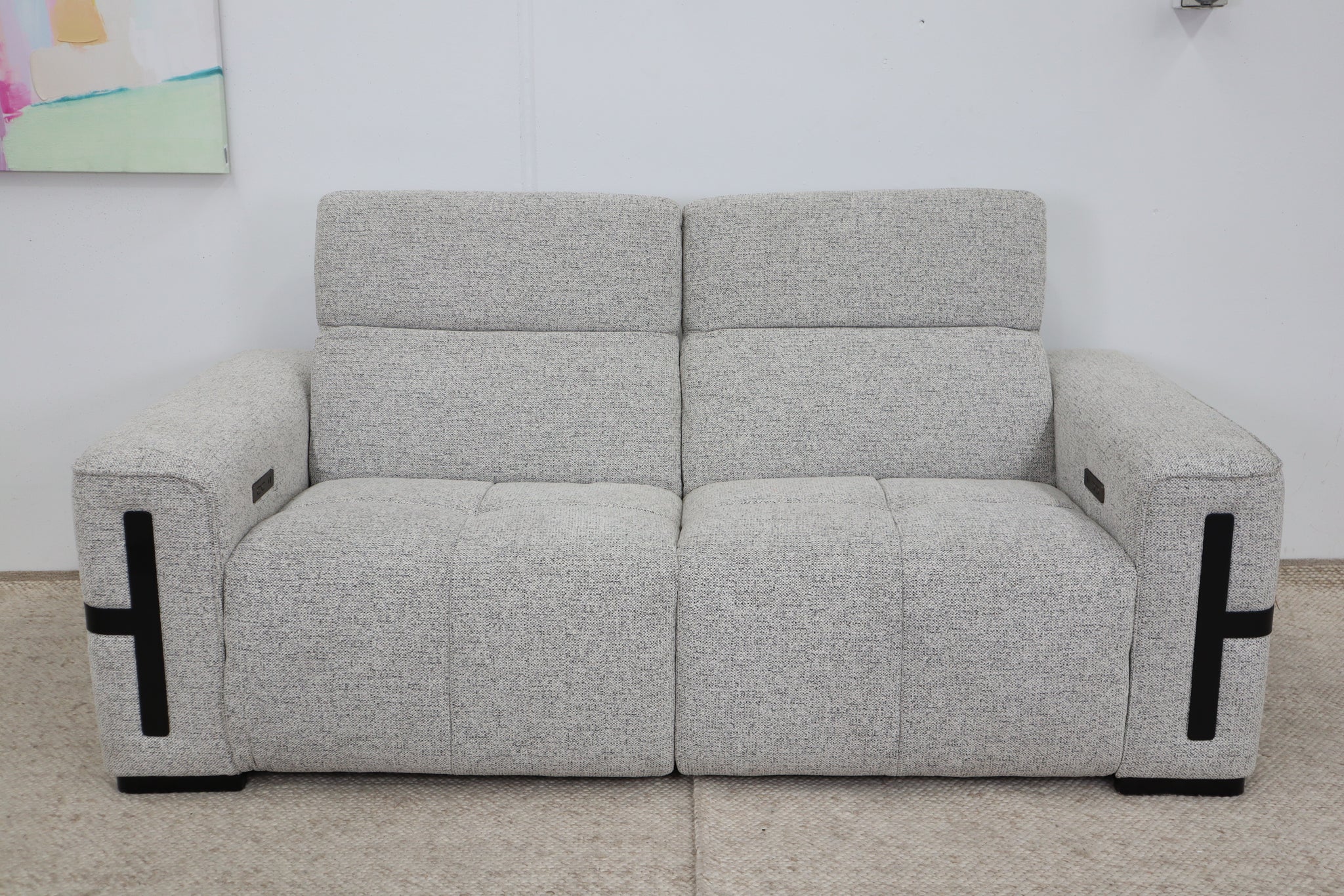 DELTA LIGHT GREY FABRIC 2.5 SEATER