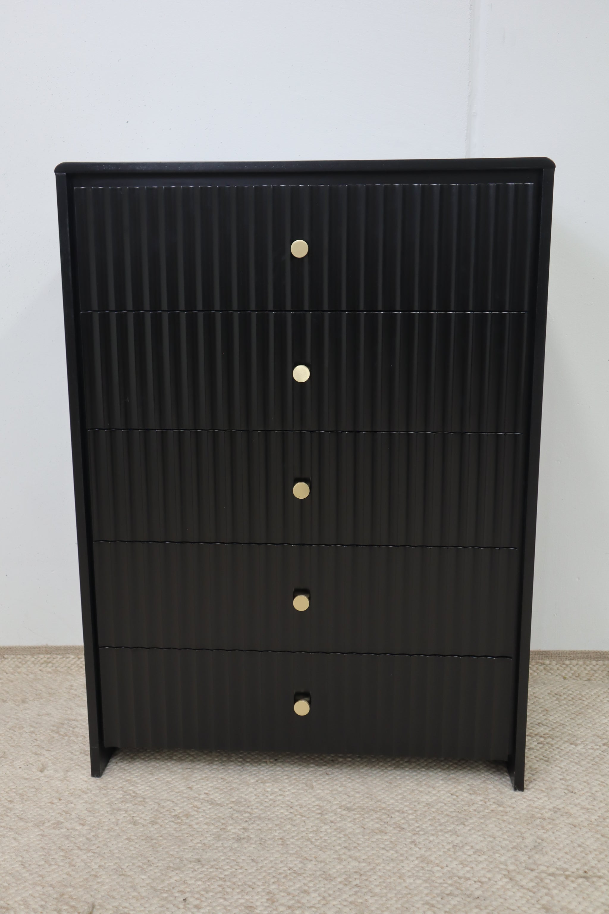 PIA BLACK TALLBOY