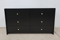 PIA BLACK DRESSER