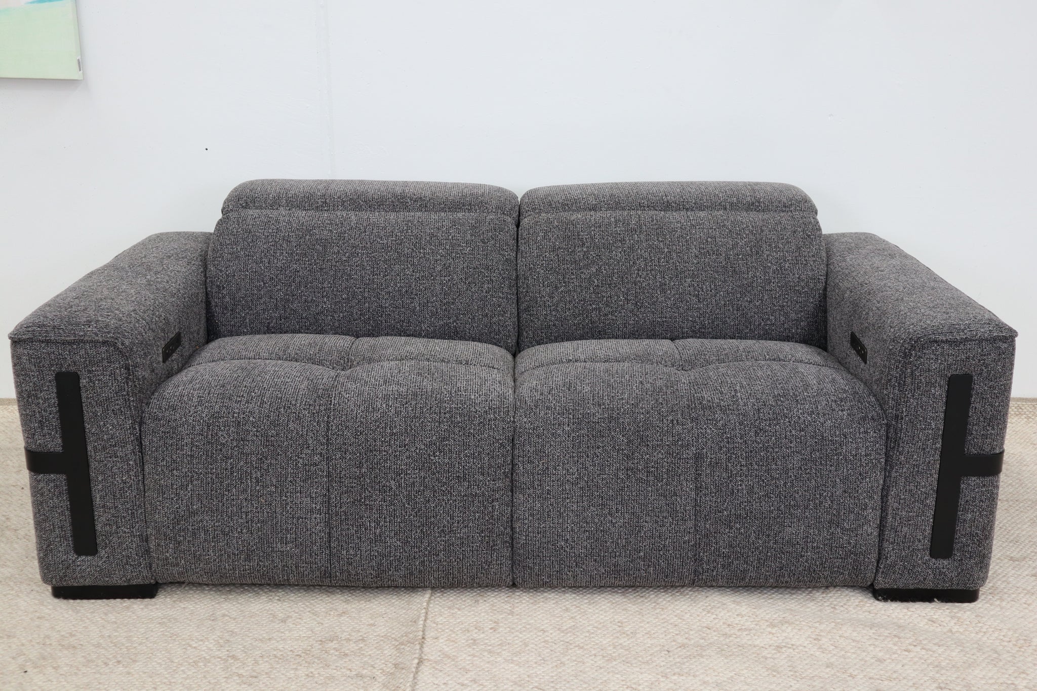DELTA CHARCOAL FABRIC 2.5 SEATER