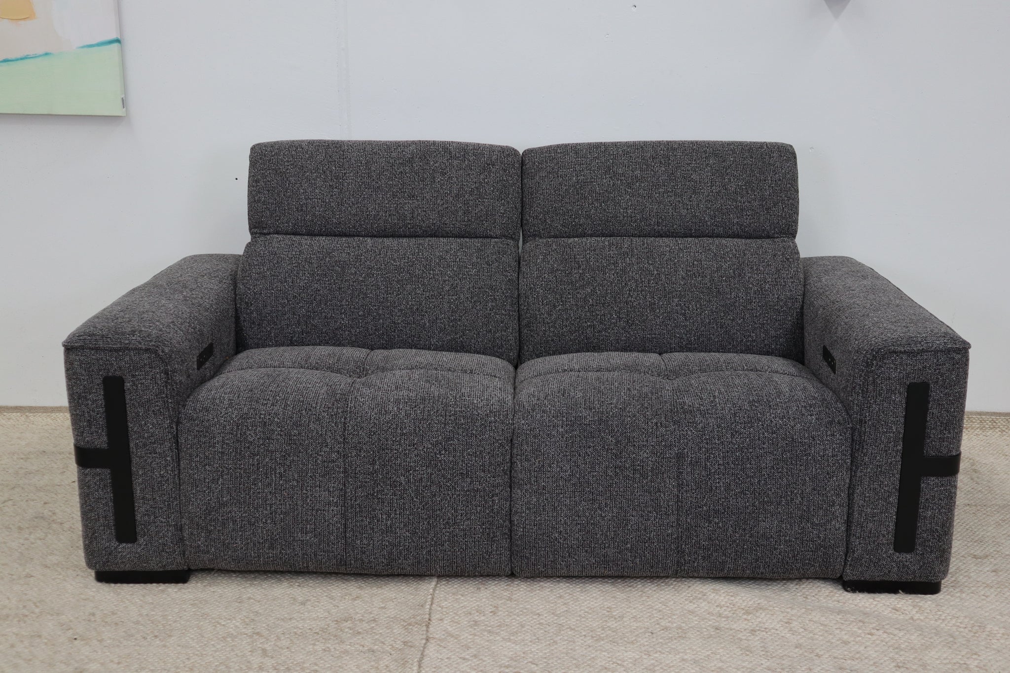 DELTA CHARCOAL FABRIC 2.5 SEATER