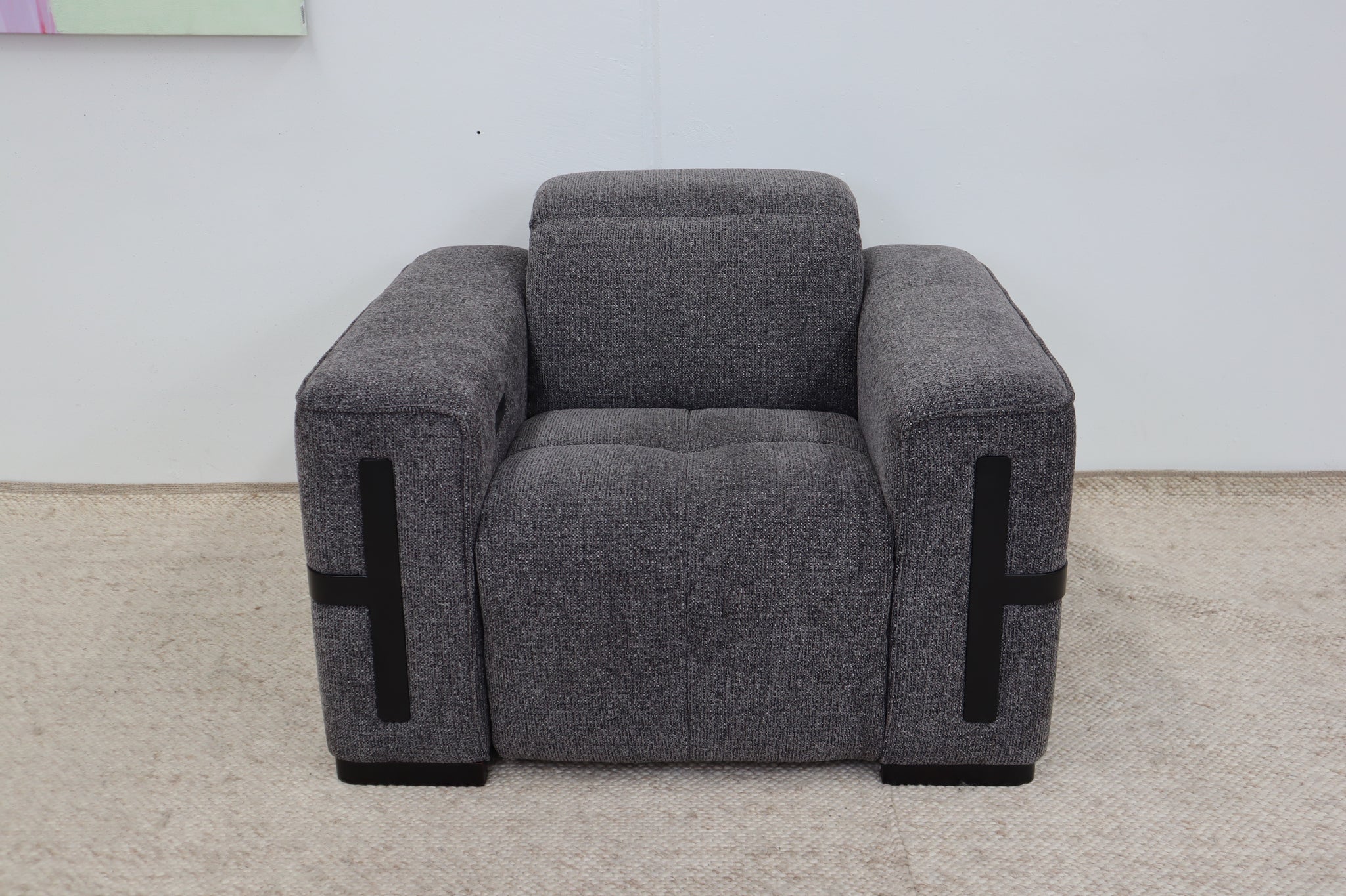 DELTA CHARCOAL FABRIC RECLINER